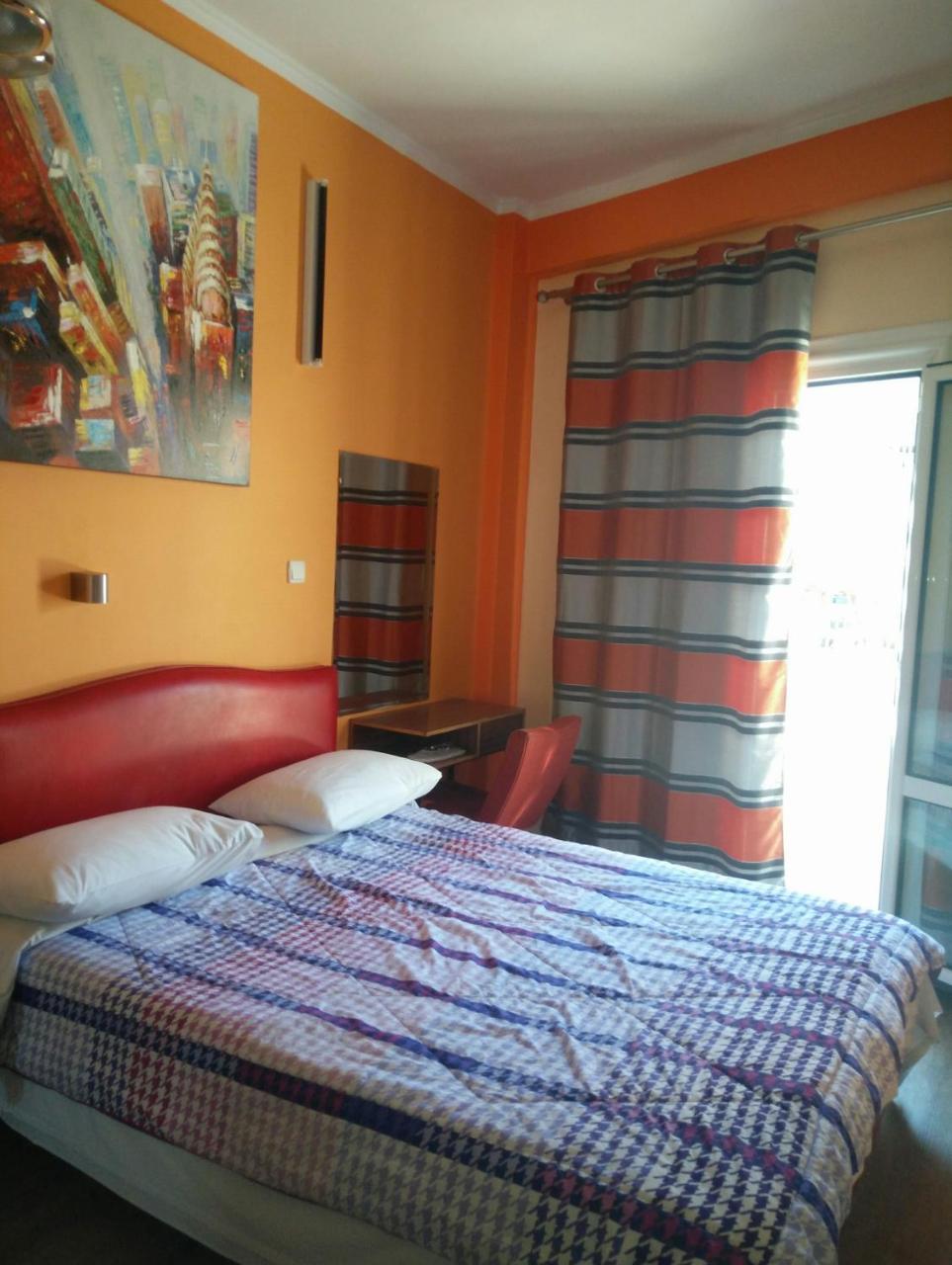 Hotel Frida Athene Buitenkant foto